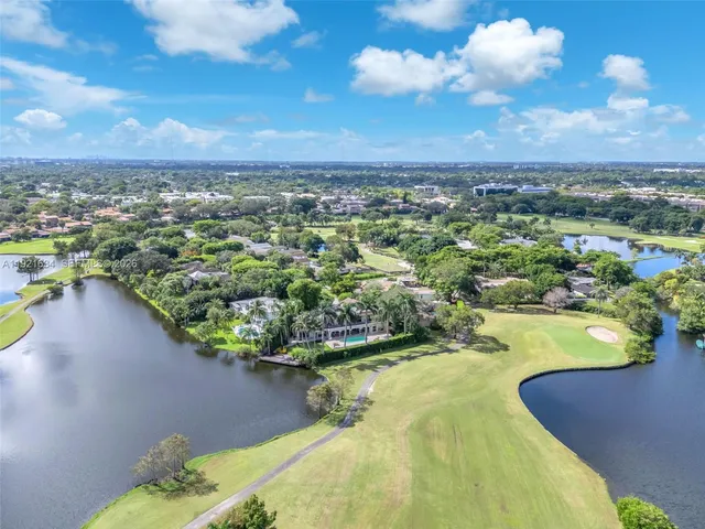 $4,995,000 | 2941 Fairway Drive, Hollywood, FL 33021