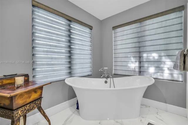 $4,995,000 | 2941 Fairway Drive, Hollywood, FL 33021