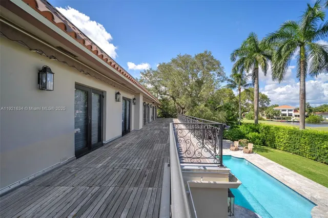 $4,995,000 | 2941 Fairway Drive, Hollywood, FL 33021