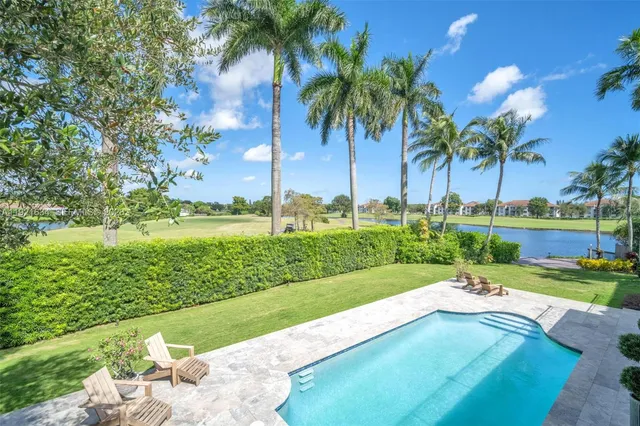 $4,995,000 | 2941 Fairway Drive, Hollywood, FL 33021