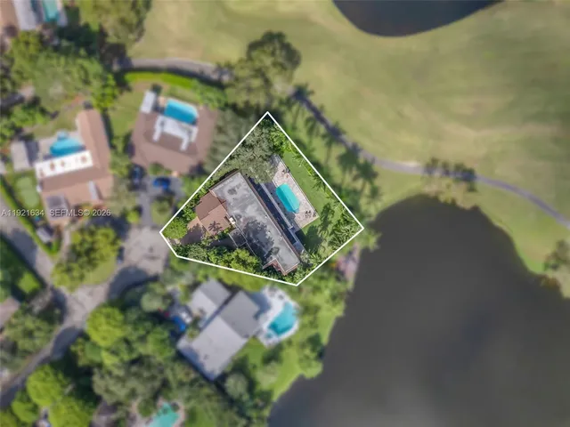 $4,995,000 | 2941 Fairway Drive, Hollywood, FL 33021