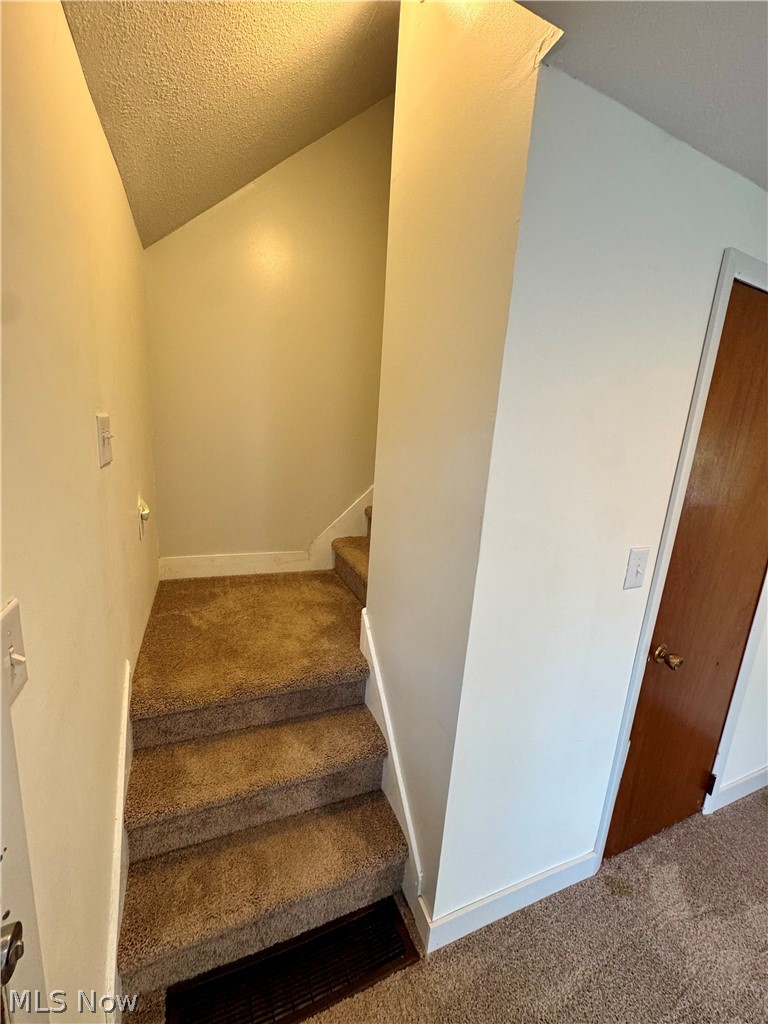 6136 Lake Road West Ashtabula, OH 44004 - Photo 16 of 40 Gallery Image 16