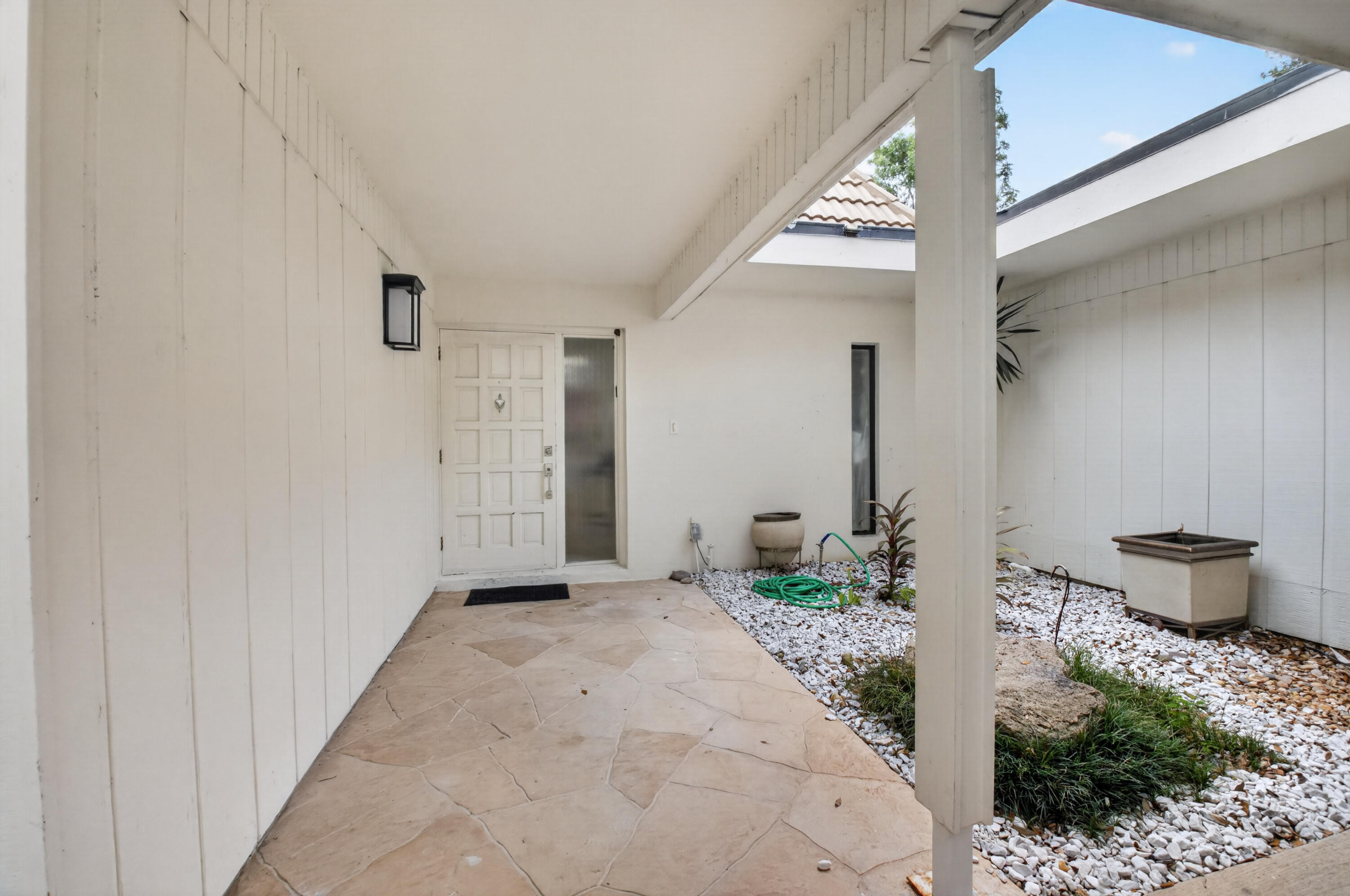 403 Bridgewood Court, Unit 403 Boca Raton, FL 33434 - Photo 2 of 62 ENTRY