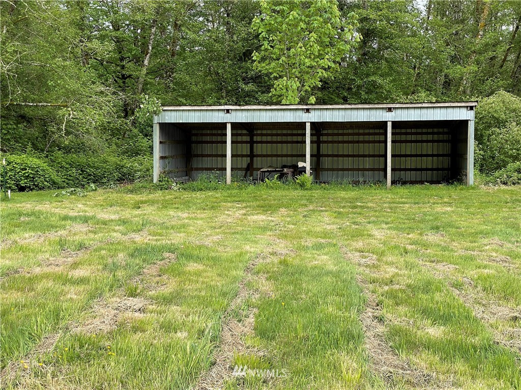 24031 Wallitner Road Arlington, WA 98223 - Photo 6 of 15 Gallery Image 6