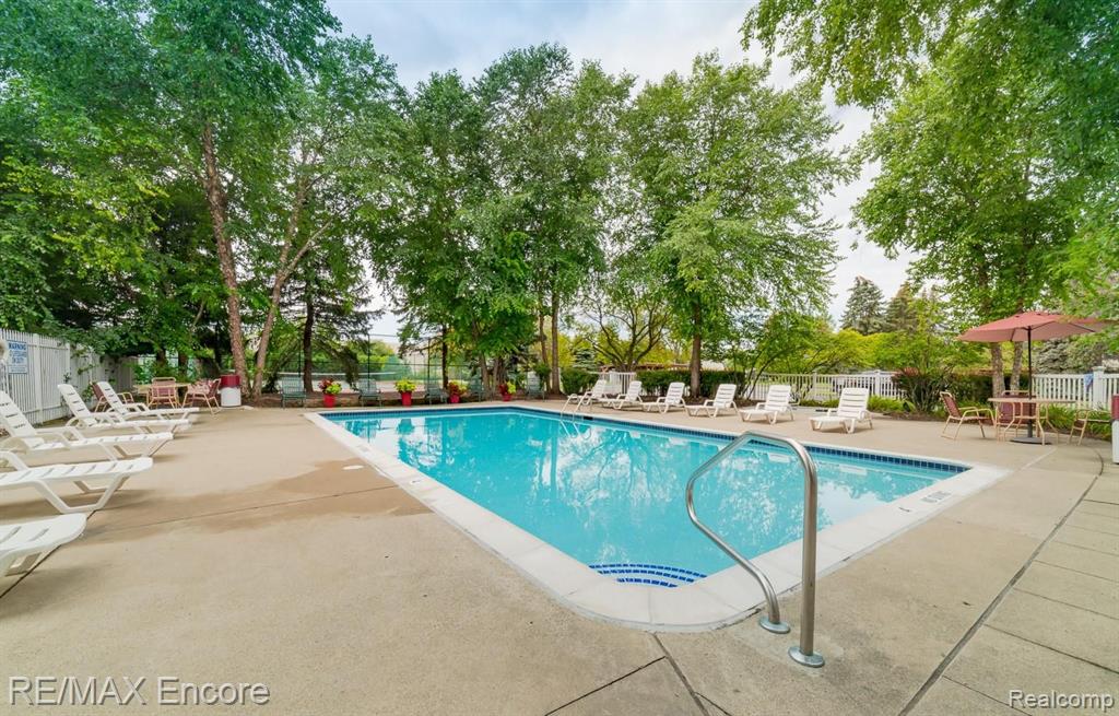 1510 Porter Circle Rochester Hills, MI 48307 - Photo 27 of 28
