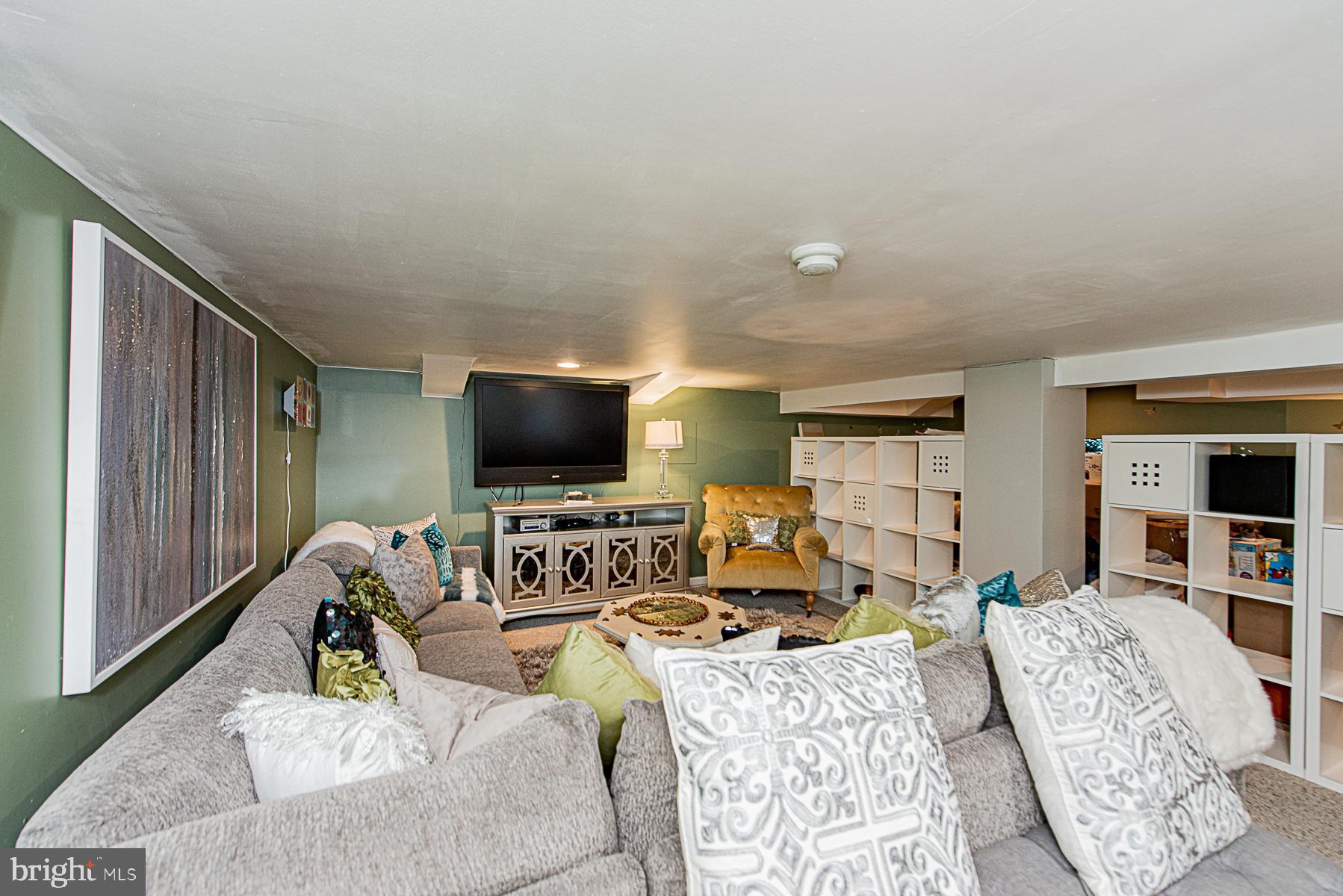 2805 Allendale Road Baltimore, MD 21216 - Photo 24 of 27