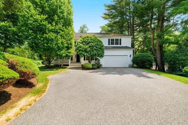 $1,850,000 | 876 Central Avenue, Needham, MA 02492