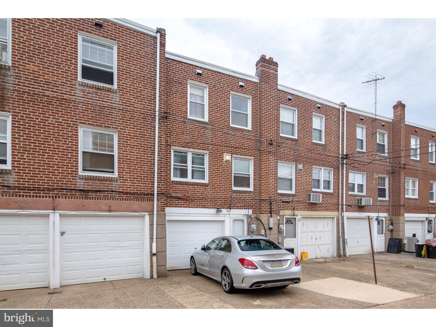 9045 Wesleyan Road Philadelphia, PA 19136 - Photo 18 of 18 Exterior Back