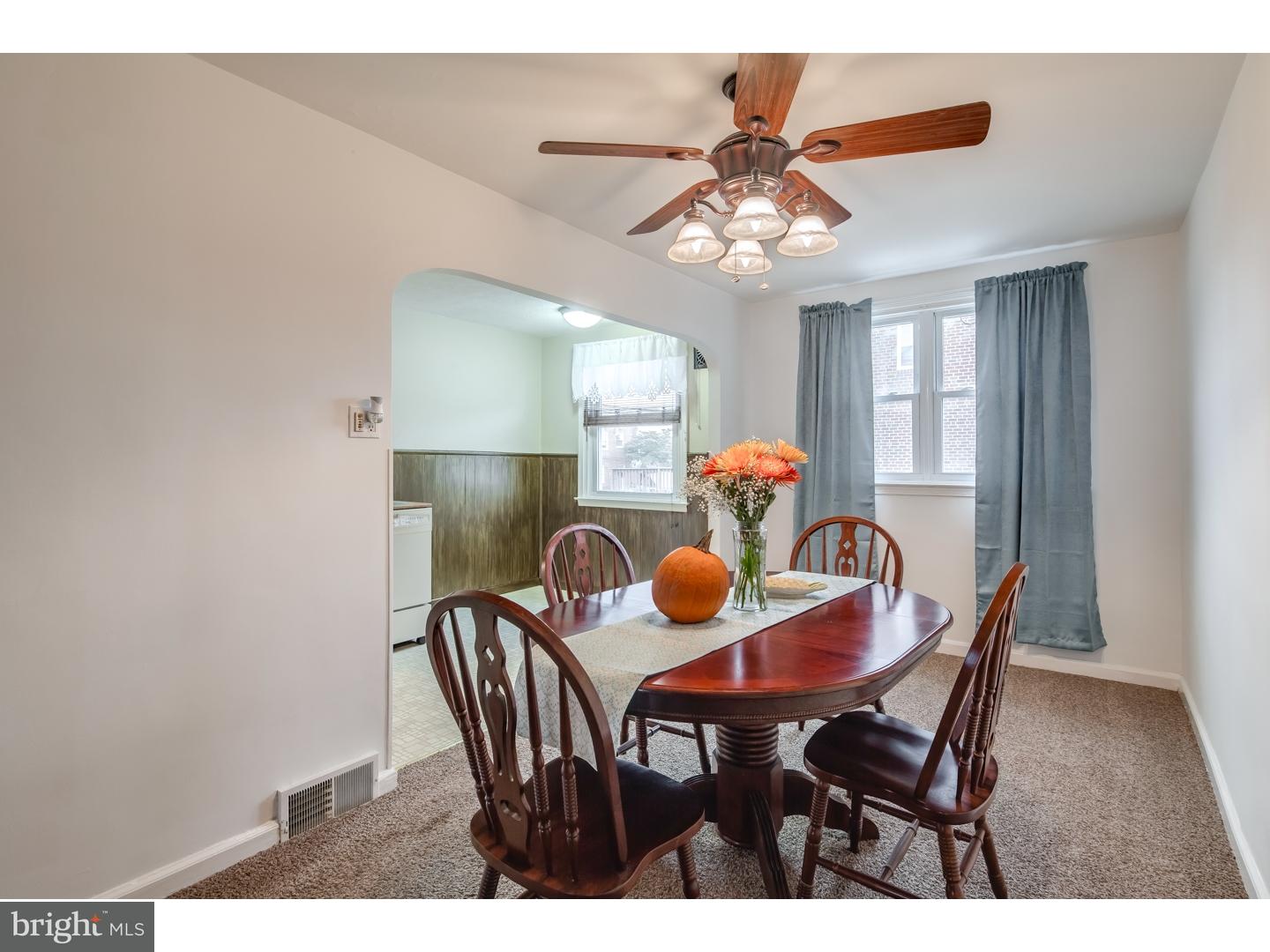 9045 Wesleyan Road Philadelphia, PA 19136 - Photo 4 of 18 Dining Room