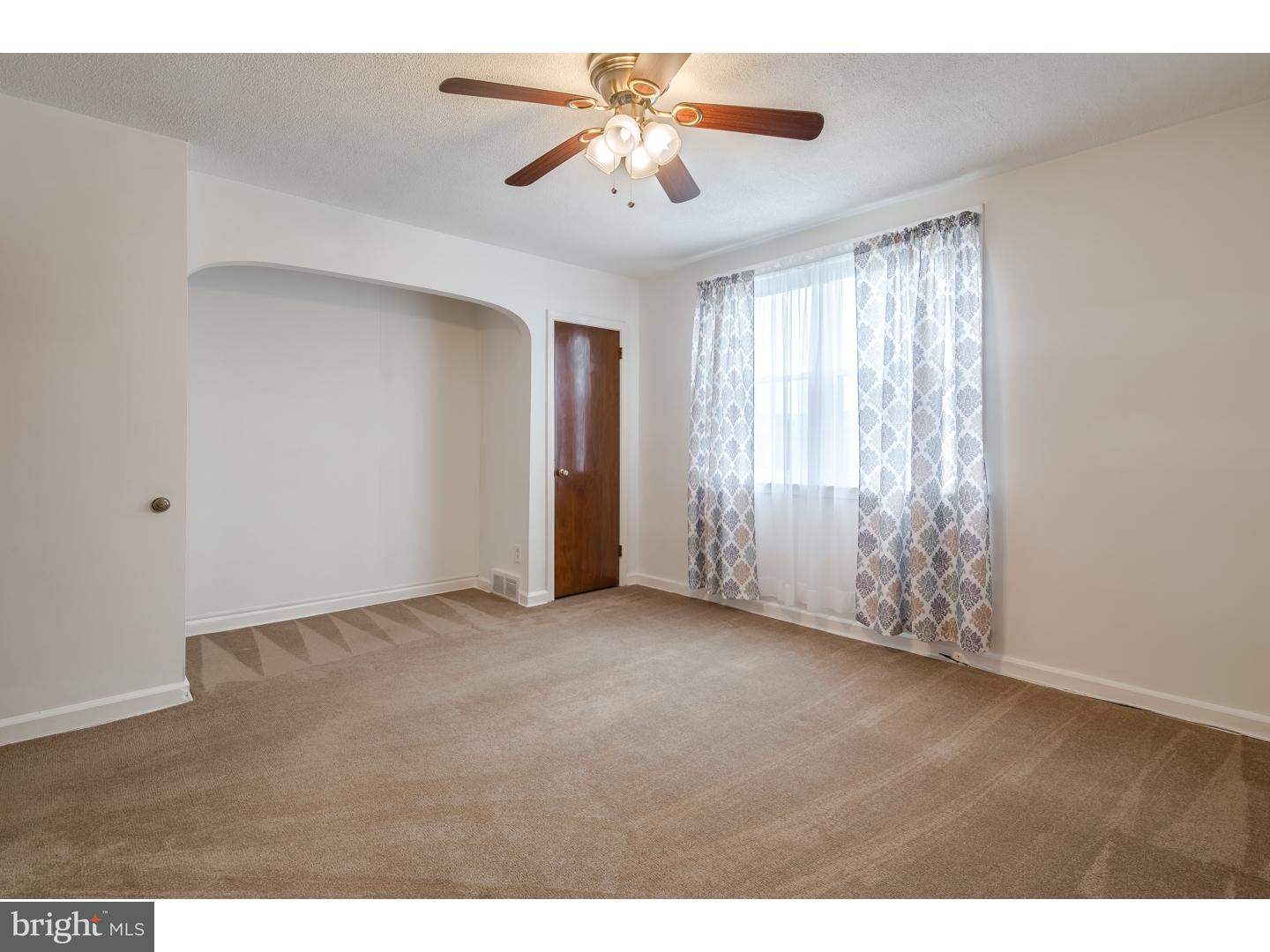 9045 Wesleyan Road Philadelphia, PA 19136 - Photo 10 of 18 Bedroom - Main