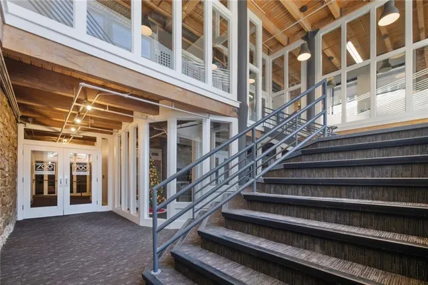 $169,900 | 700 Broadway Boulevard, Unit 509, Kansas City, MO 64105