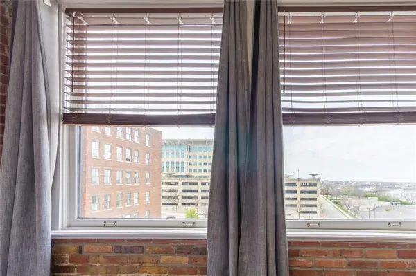 $169,900 | 700 Broadway Boulevard, Unit 509, Kansas City, MO 64105