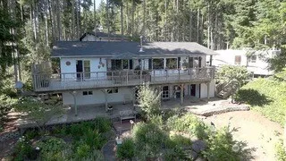 $900,000 | 50 North Beaver Place South, Hoodsport, WA 98548