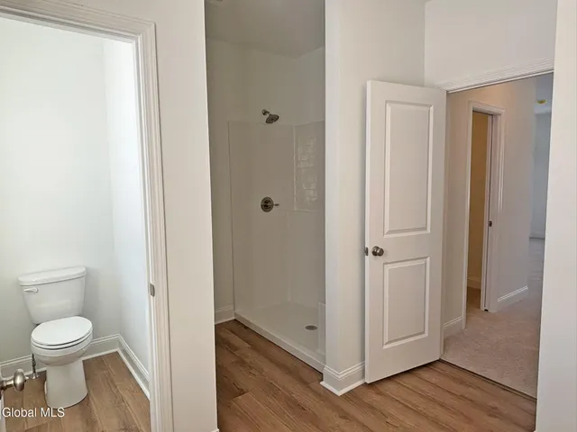 $778,054 | 15 Eastpointe Drive, Wilton, NY 12866