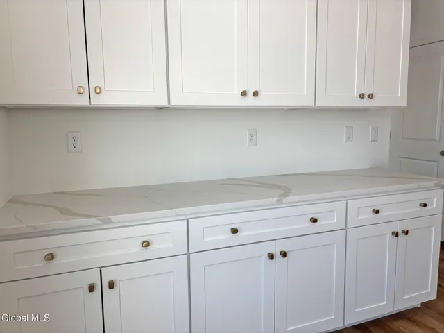 $778,054 | 15 Eastpointe Drive, Wilton, NY 12866