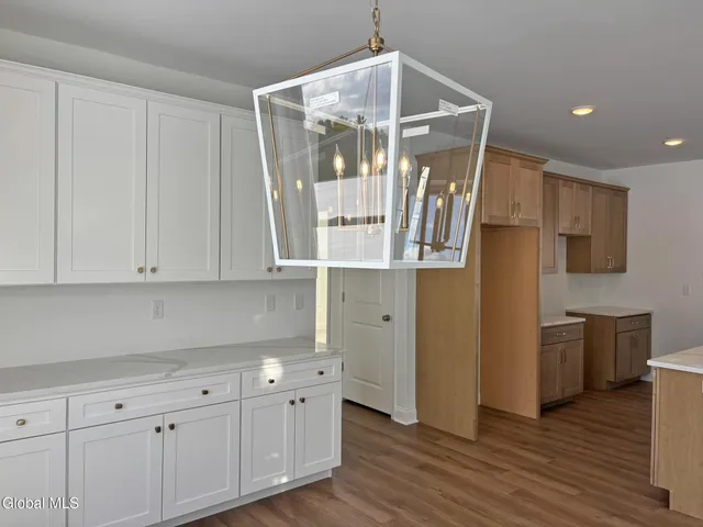 $778,054 | 15 Eastpointe Drive, Wilton, NY 12866