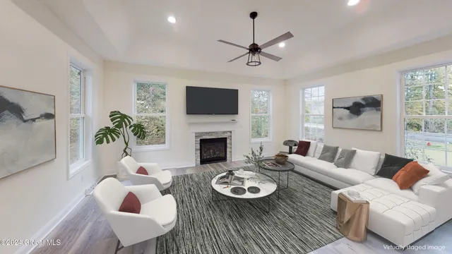 $778,054 | 15 Eastpointe Drive, Wilton, NY 12866