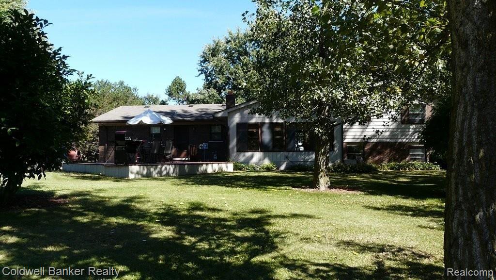 70977 Weeks Road Richmond, MI 48062 - Photo 5 of 42 5.JPG