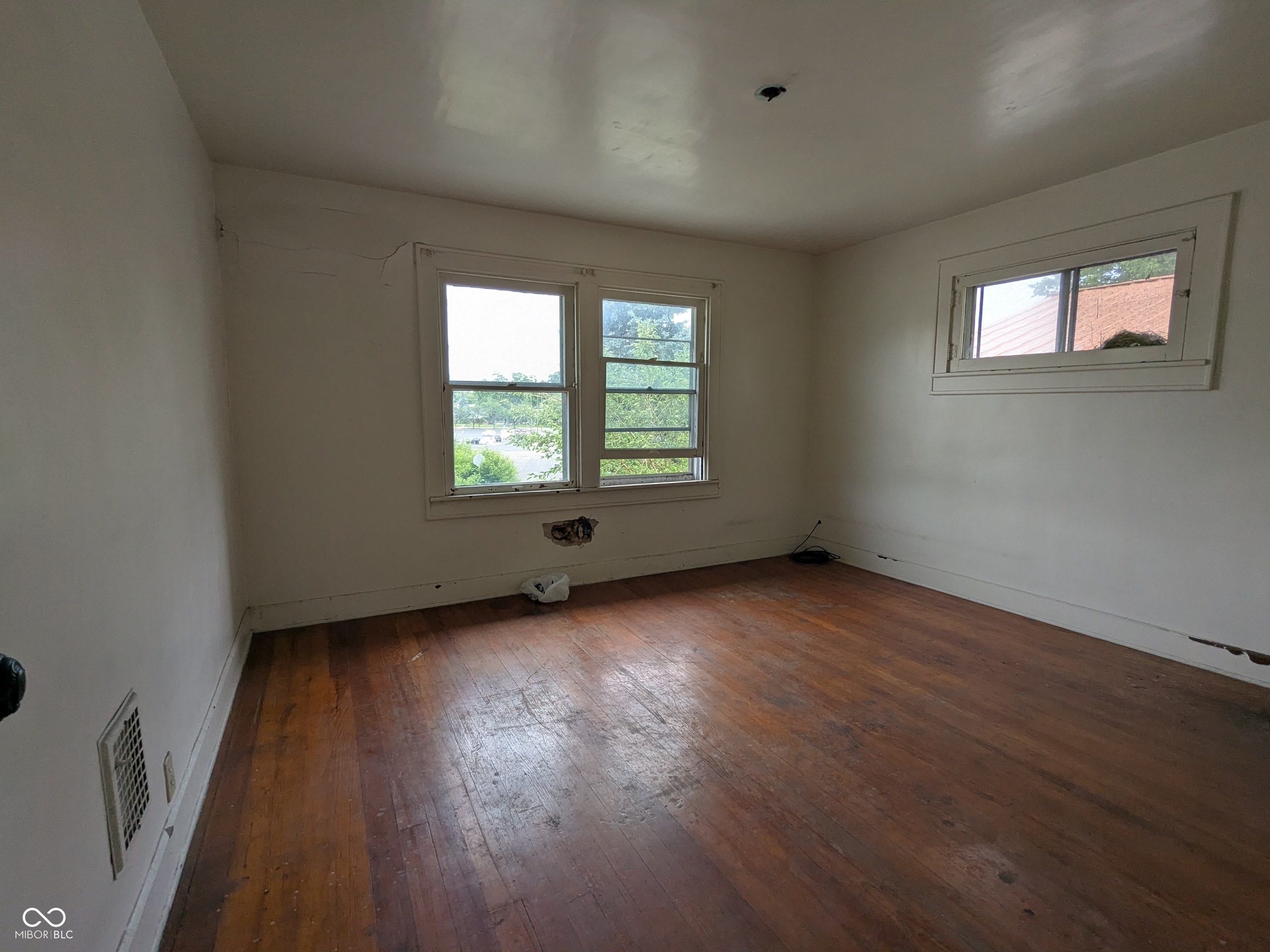 48 South Ewing Street Indianapolis, IN 46201 - Photo 12 of 14