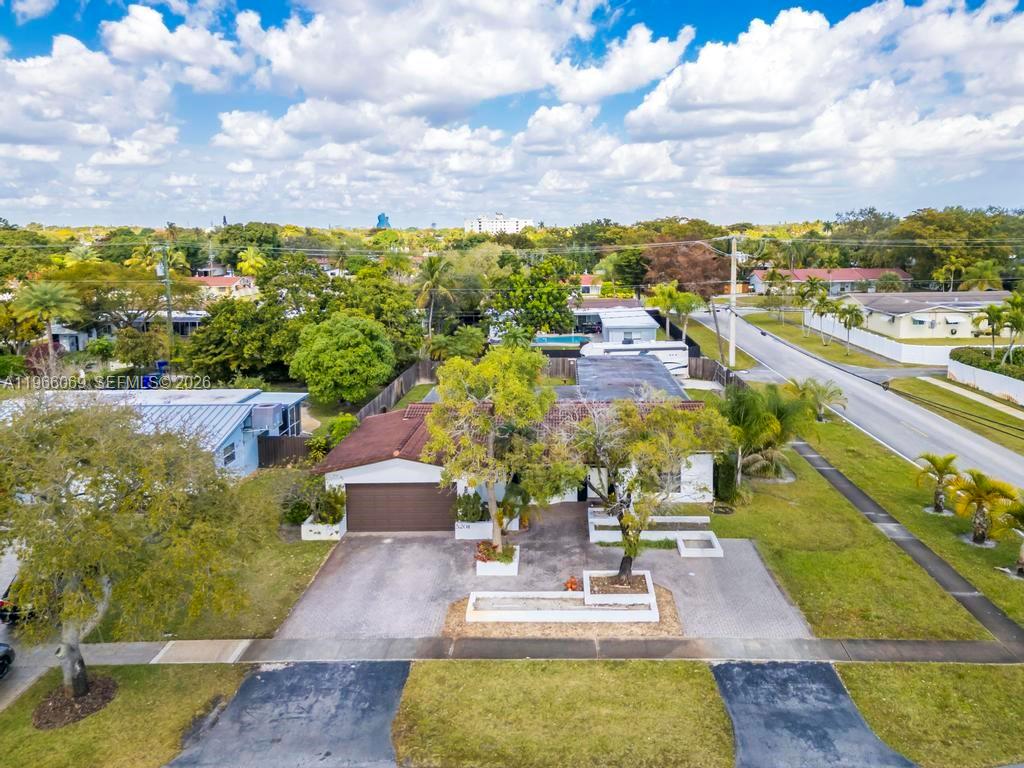 5201 Jefferson Street Hollywood, FL 33021 - Photo 27 of 28