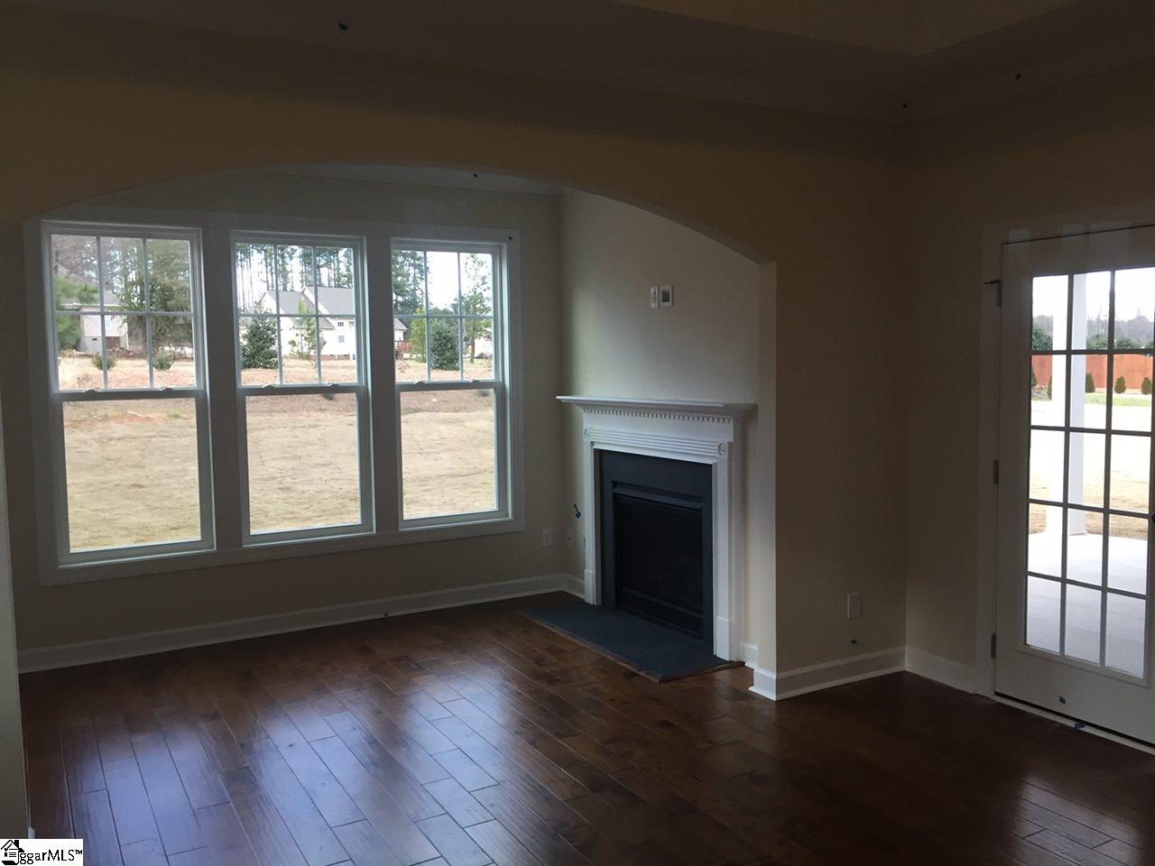 220 Brahman Way Fountain Inn, SC 29644 - Photo 6 of 16 Gallery Image 6