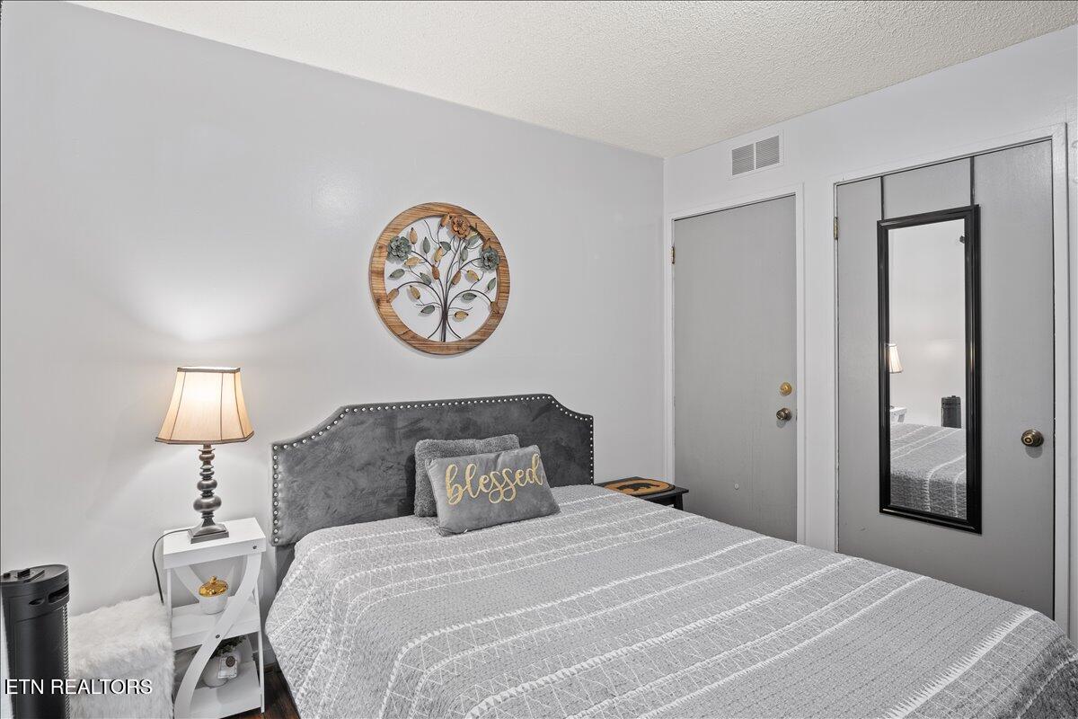 1081 Cove Road, Unit 922 Sevierville, TN 37876 - Photo 13 of 25 13-Bedroom