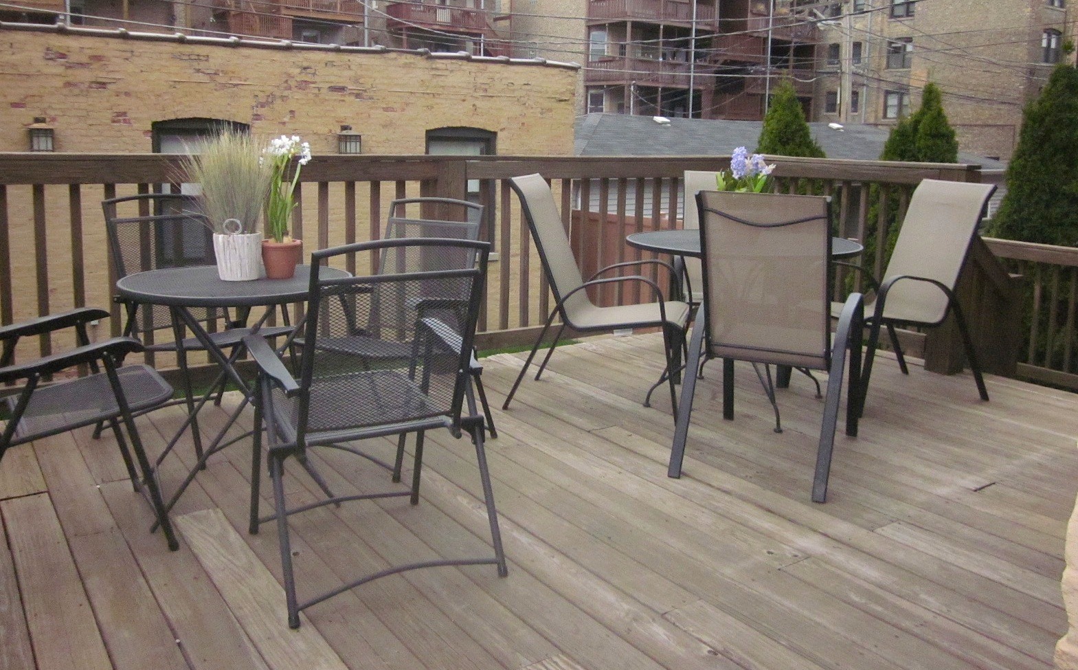 4722 North Malden Street Chicago, IL 60640 - Photo 32 of 42 a view of a dining room with furniture and wooden floor