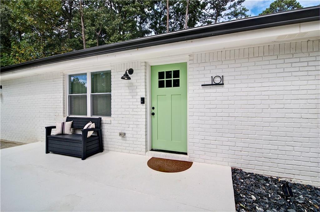 101 Stroud Dr Southeast  