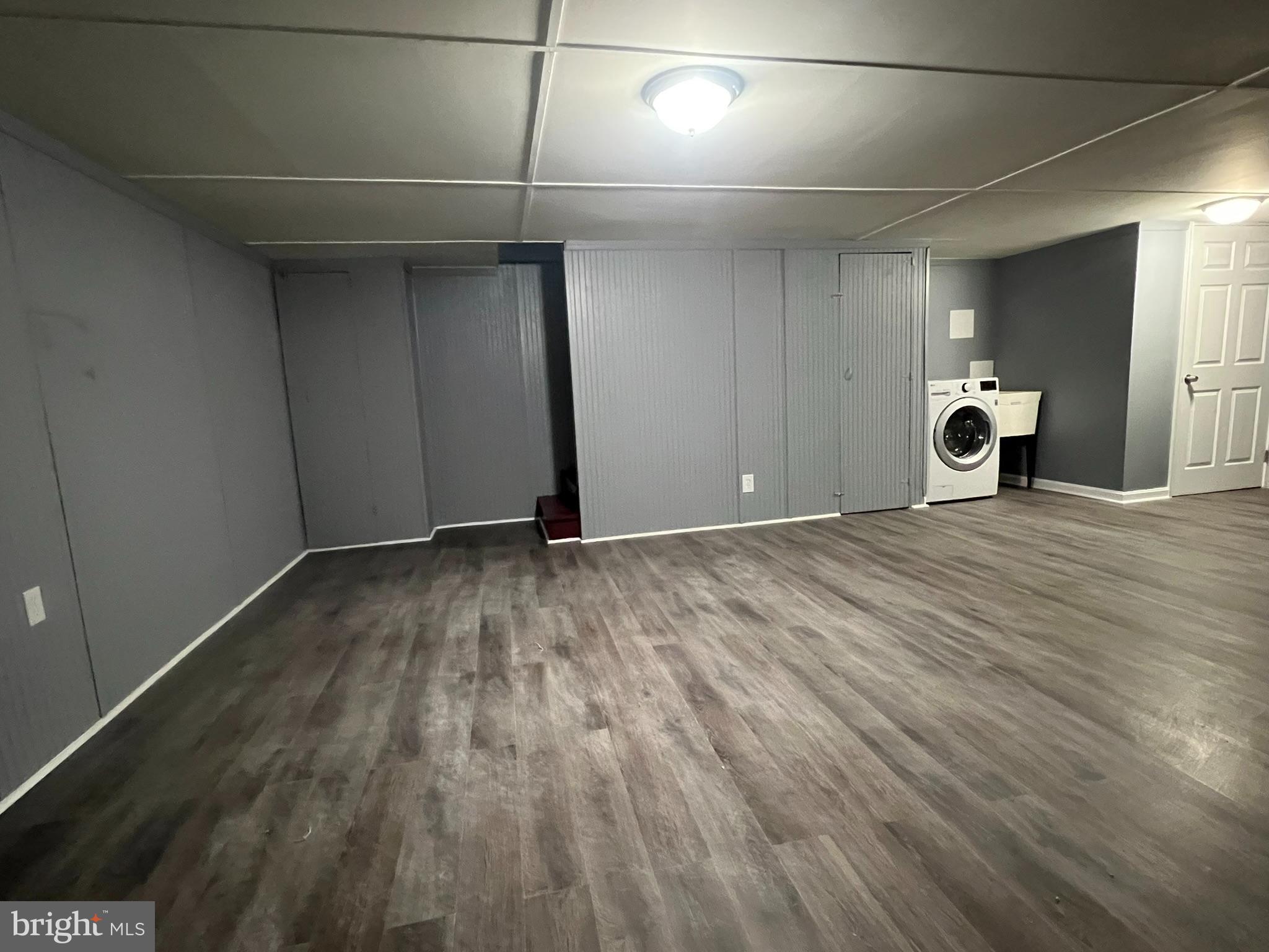 3925 Rexmere Road Baltimore, MD 21218 - Photo 20 of 25 a view of a livingroom with a dishwasher