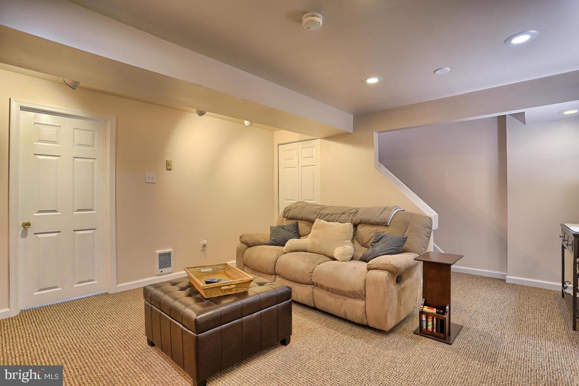 108 Chukar Court Lititz, PA 17543 - Photo 24 of 32