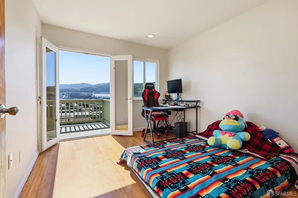 $1,395,000 | 473 Leland Avenue, San Francisco, CA 94134
