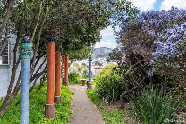 $1,395,000 | 473 Leland Avenue, San Francisco, CA 94134