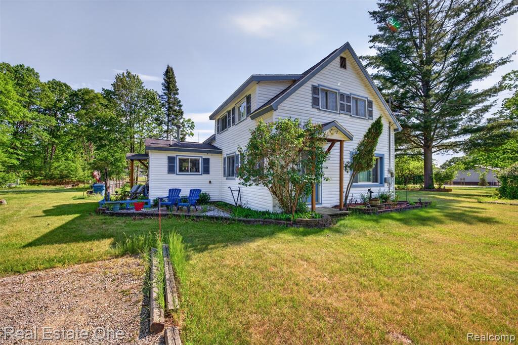 4489 School Road Roscommon, MI 48653 - Photo 4 of 67