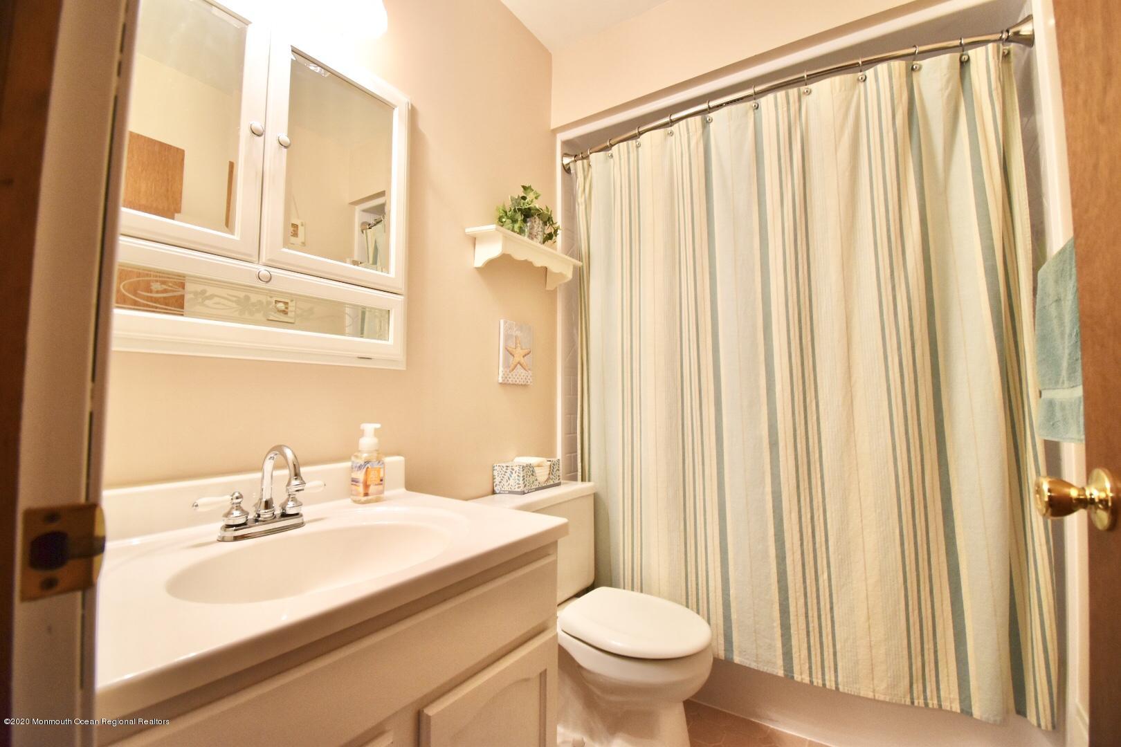 146 Long Swamp Road New Egypt, NJ 08533 - Photo 14 of 25 762013A9-0954-4810-A998-1D5720BD7584