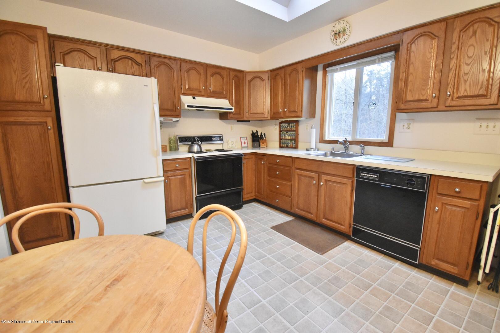 146 Long Swamp Road New Egypt, NJ 08533 - Photo 8 of 25 C37E9BE7-301C-428D-AEFD-648E311906DB