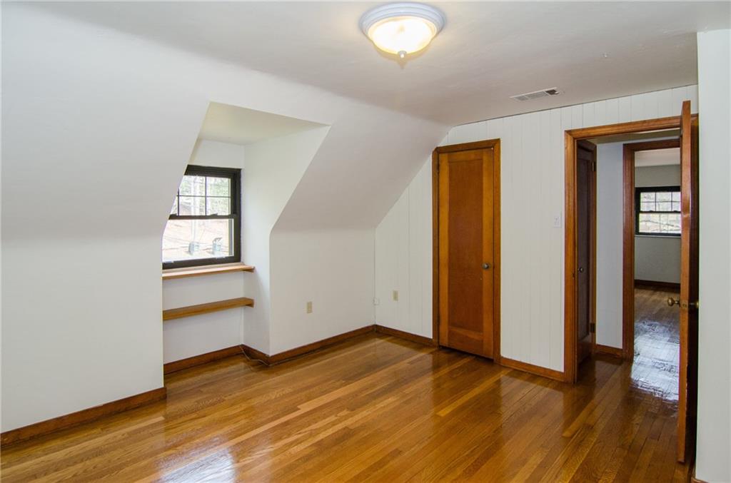 450 Ryndwood Road Pittsburgh, PA 15237 - Photo 12 of 25 Gallery Image 12
