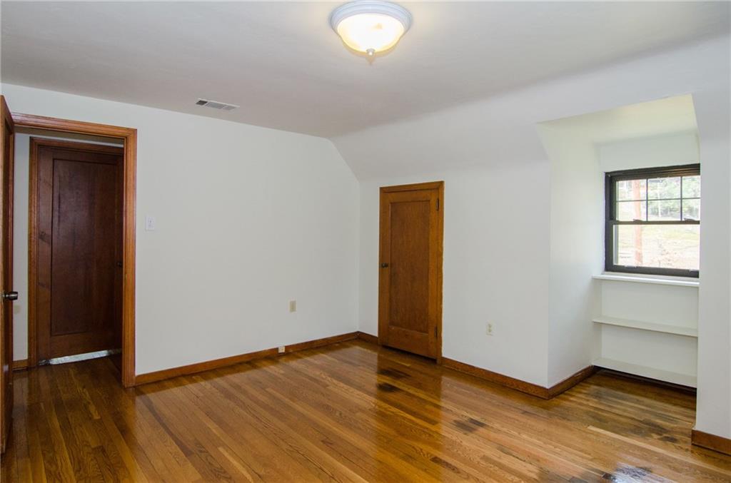 450 Ryndwood Road Pittsburgh, PA 15237 - Photo 14 of 25 Gallery Image 14