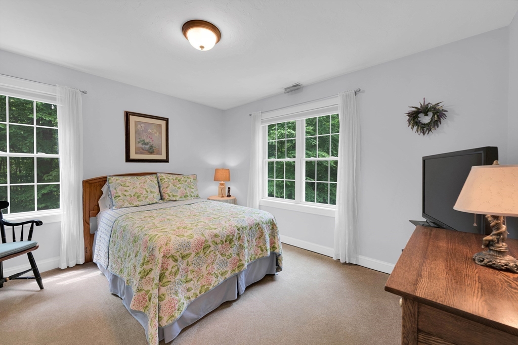 109 McGilpin Road Sturbridge, MA 01566 - Photo 32 of 38 Gallery Image 32