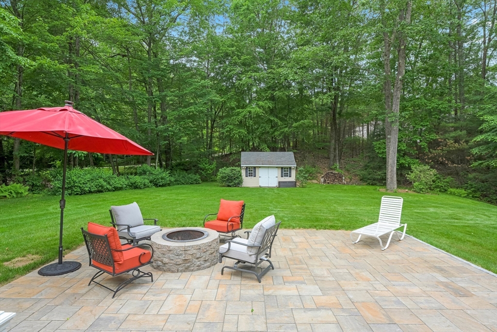 109 McGilpin Road Sturbridge, MA 01566 - Photo 8 of 38 Gallery Image 8