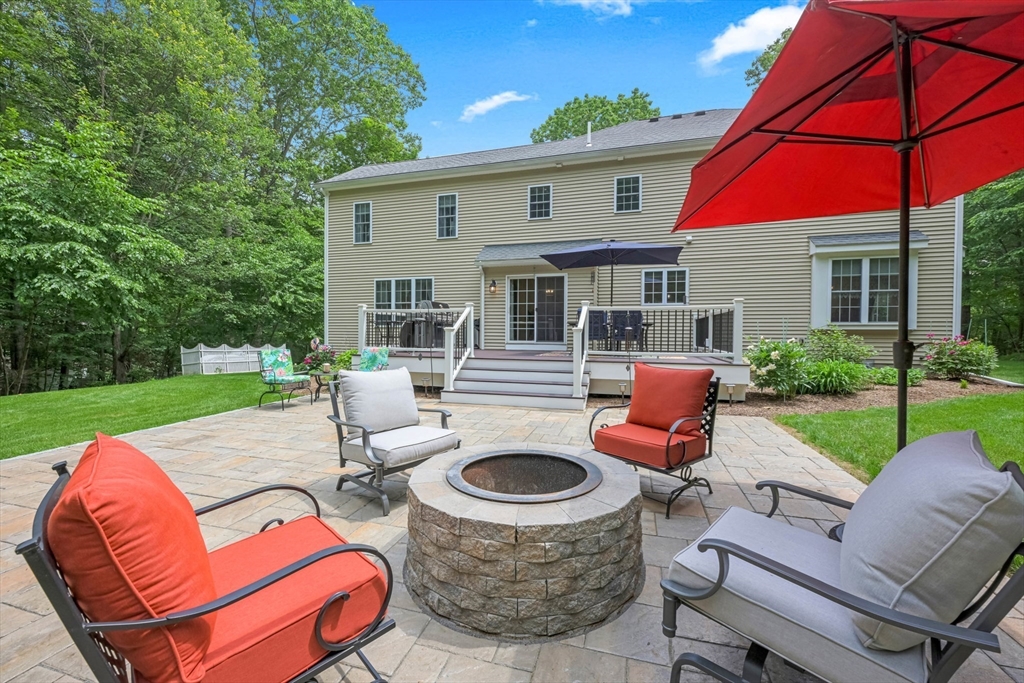 109 McGilpin Road Sturbridge, MA 01566 - Photo 9 of 38 Gallery Image 9