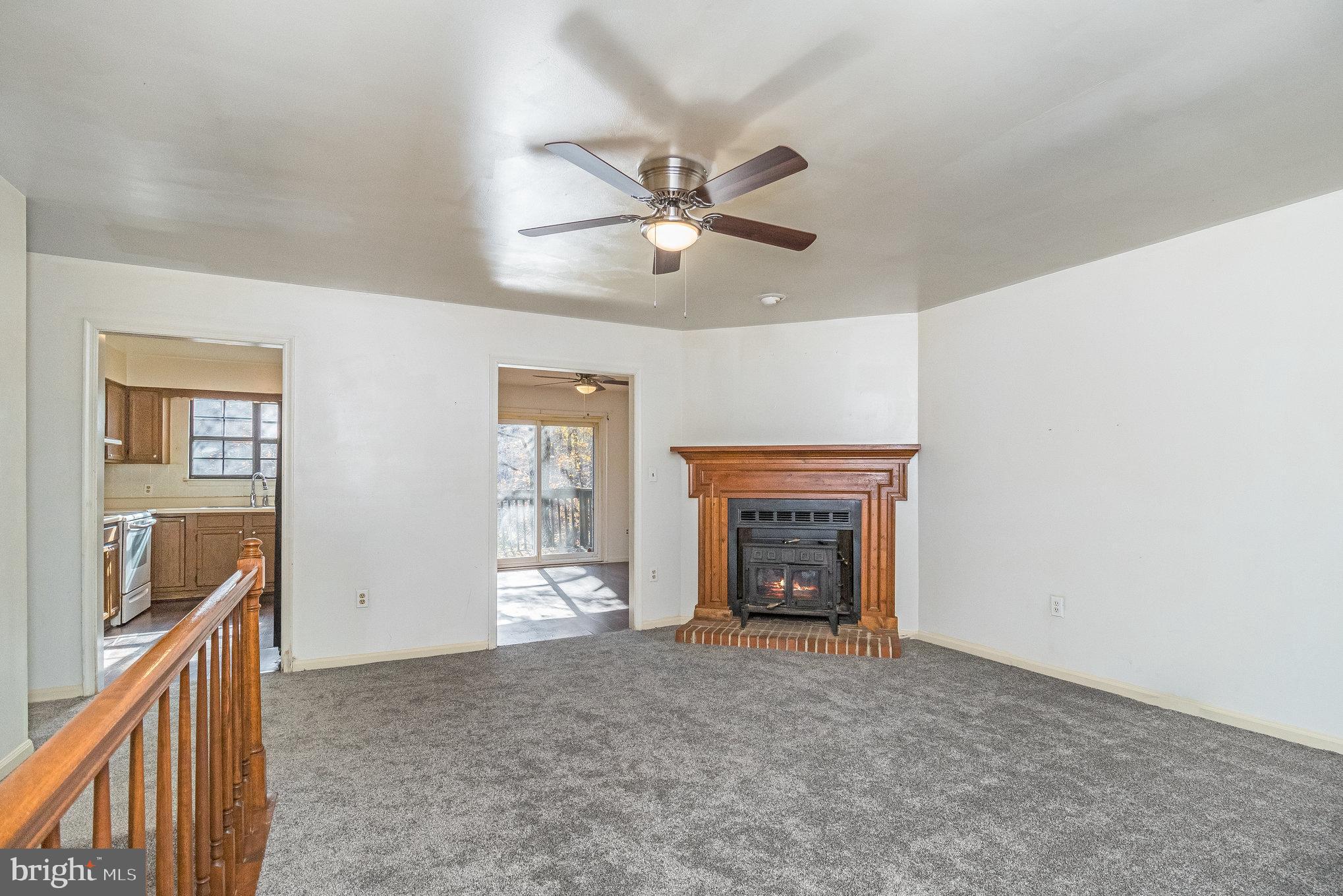 4814 Harrison Road Fredericksburg, VA 22408 - Photo 3 of 27 Gallery Image 3