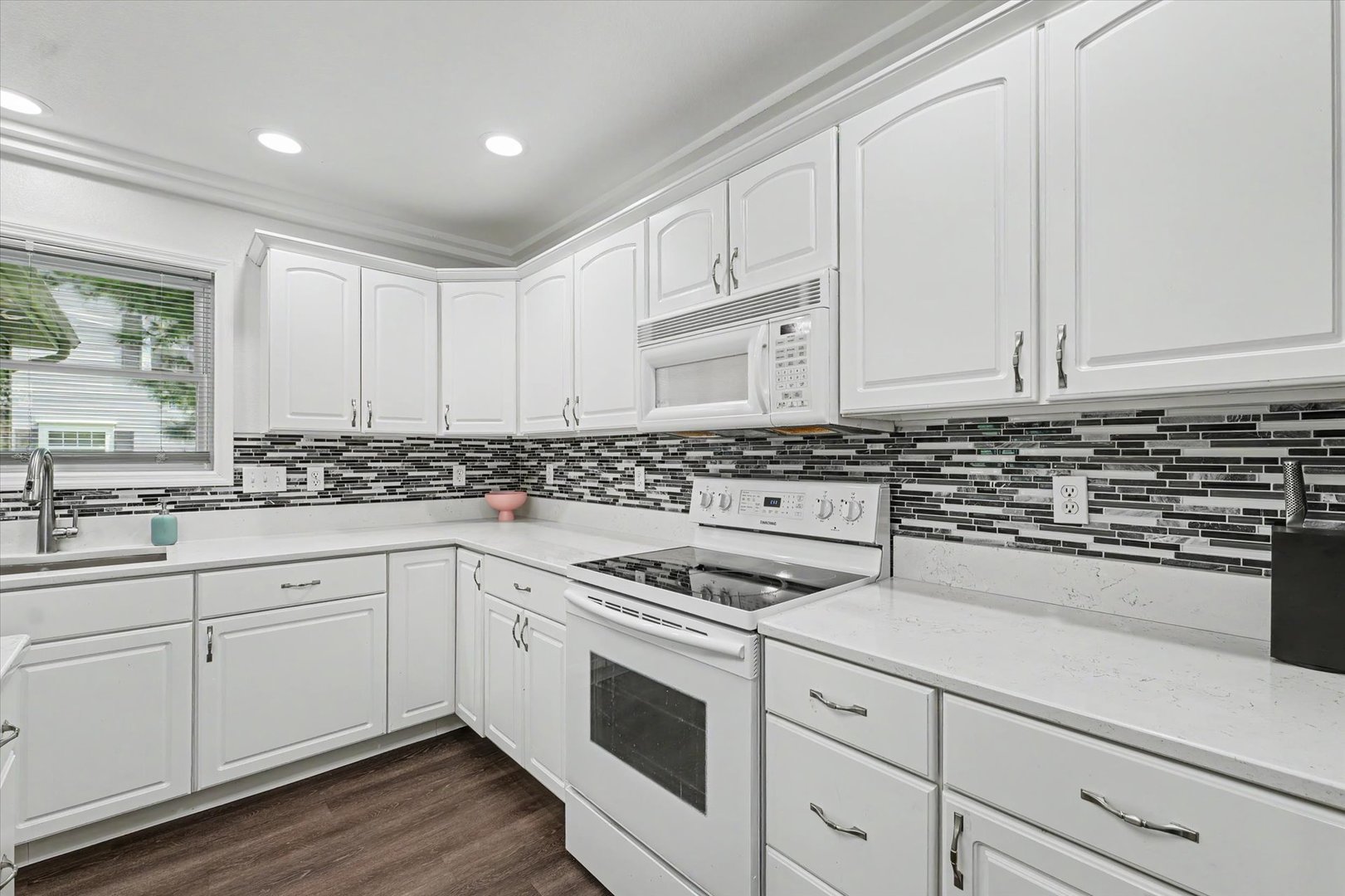 1206 Cobblefield Road Champaign, IL 61822 - Photo 13 of 41