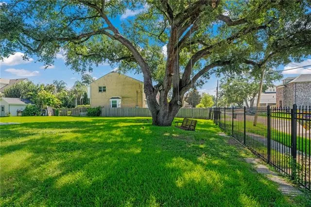 $265,000 | 337 Stafford Place, New Orleans, LA 70124