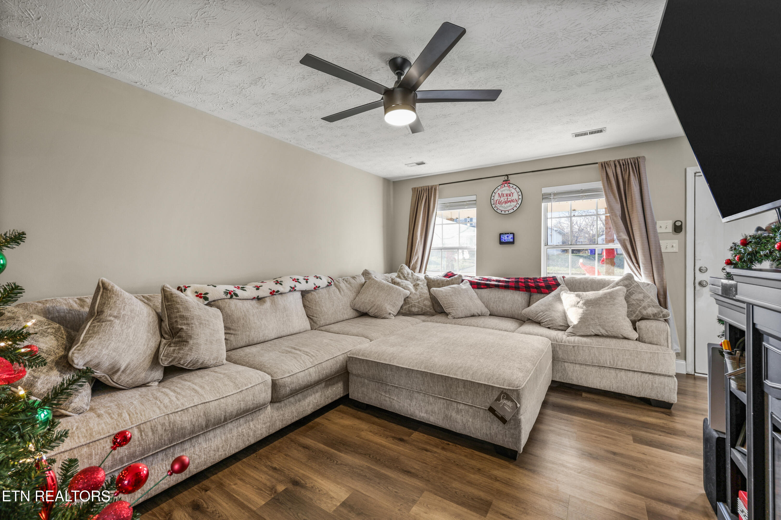 2312 Crestpark Road Knoxville, TN 37912 - Photo 8 of 33 10-2312 Crestpark Rd #64-10