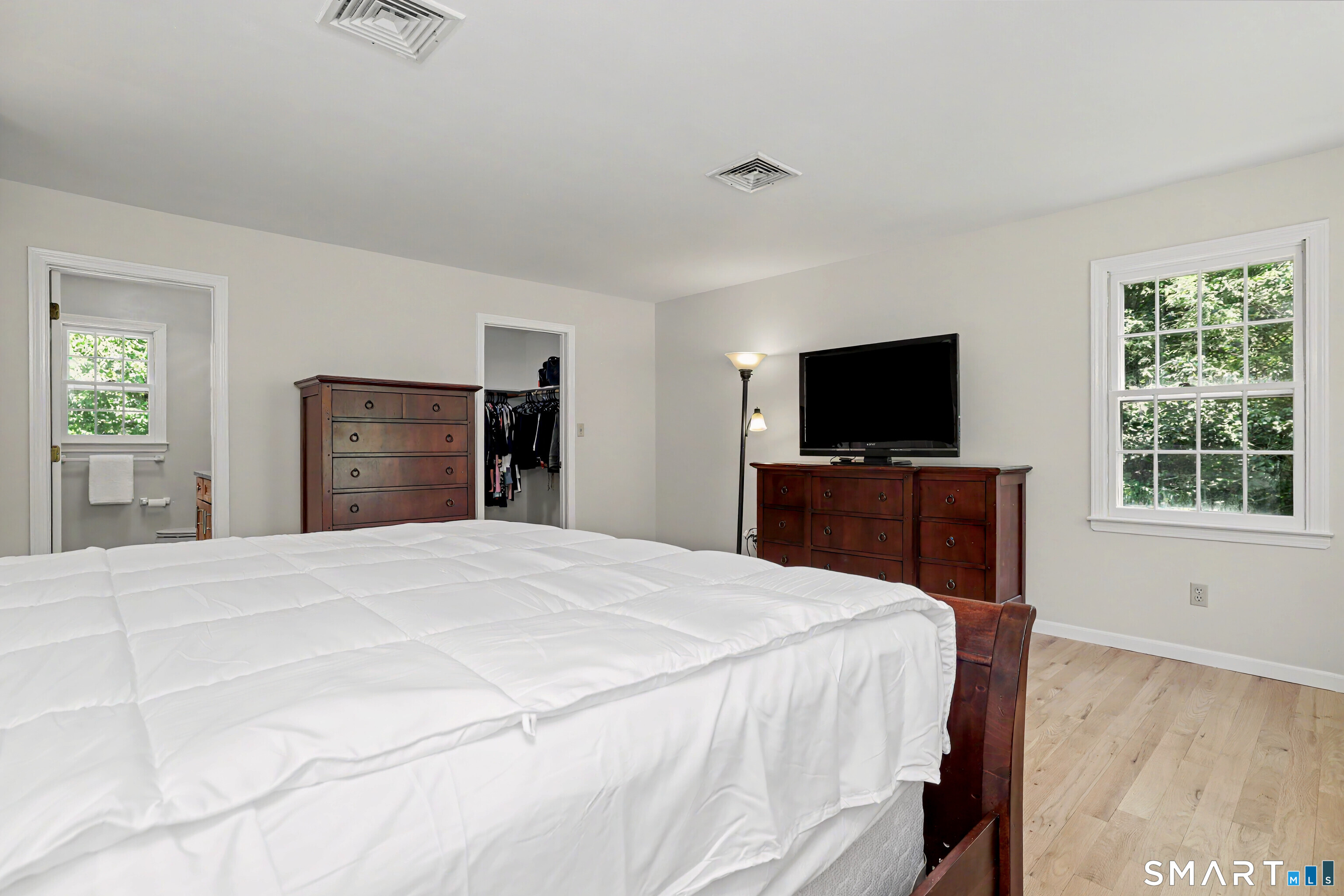 23 Jeremiah Road Newtown, CT 06482 - Photo 24 of 40