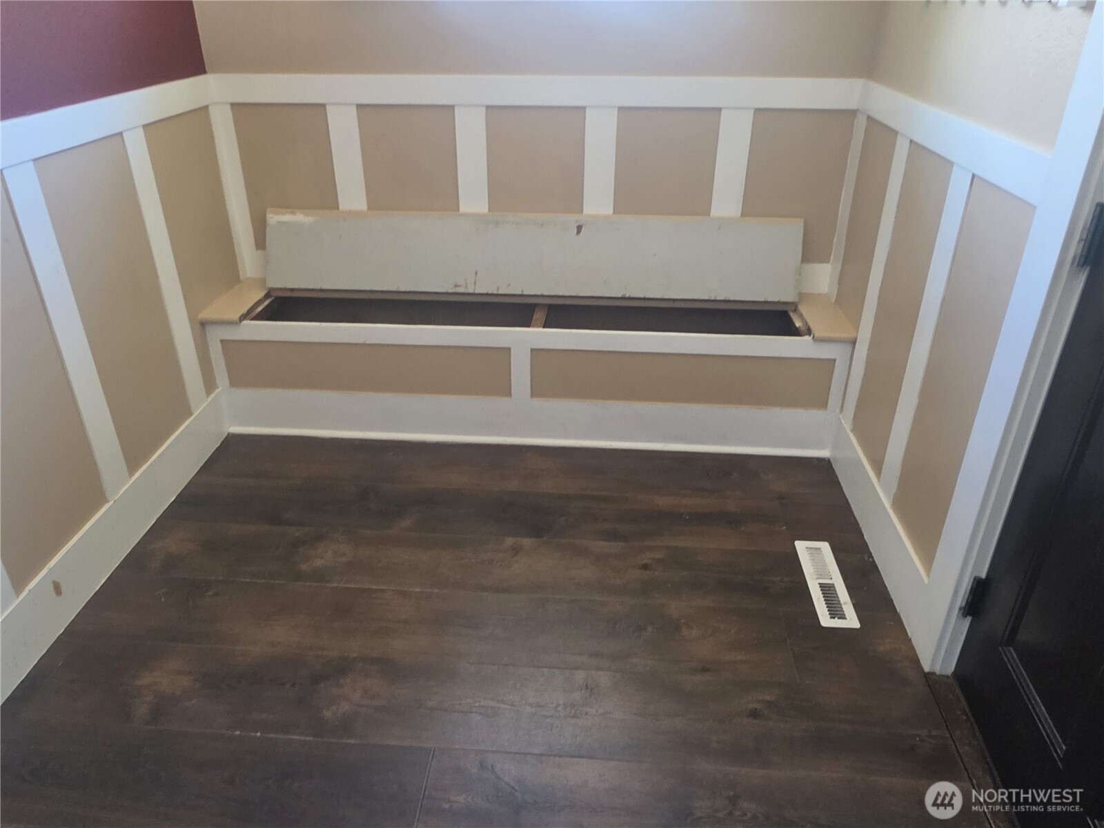309 East 3rd Avenue Ritzville, WA 99169 - Photo 2 of 35