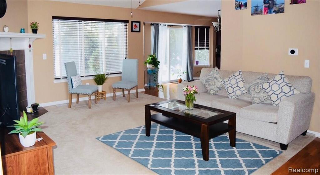 531 South Livernois Road Rochester Hills, MI 48307 - Photo 6 of 18