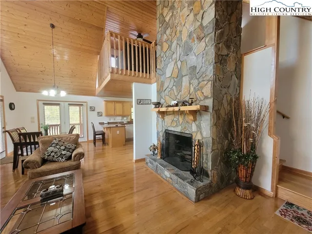 $449,000 | 120 New Ridge Lane, Piney Creek, NC 28663