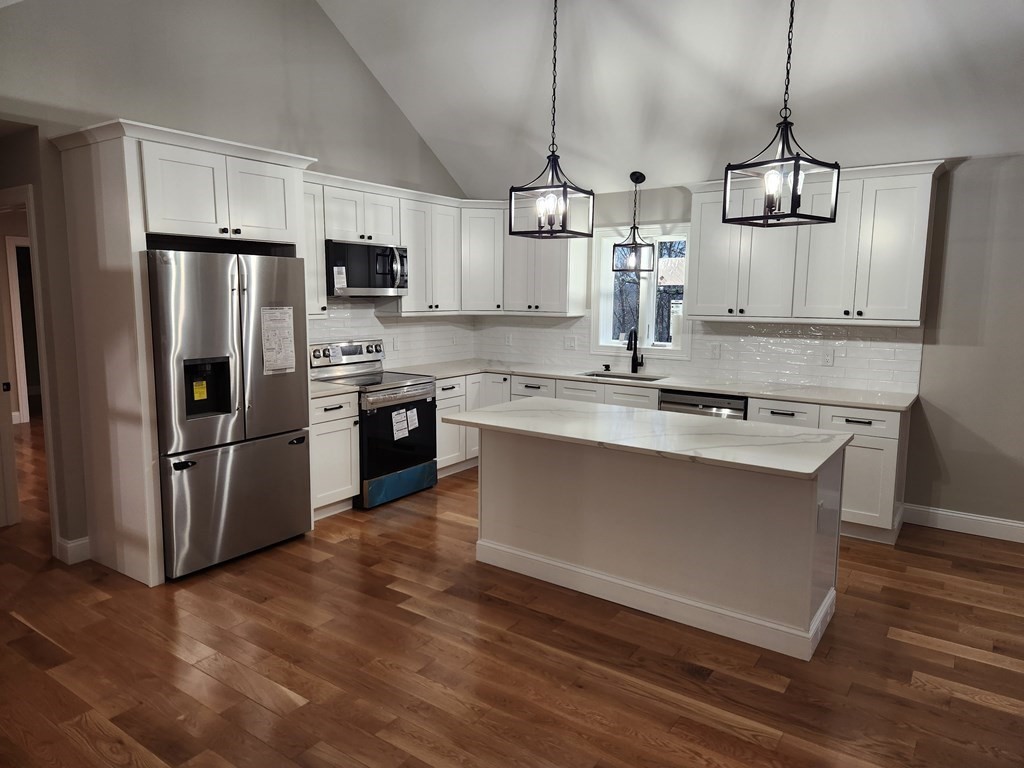 257 Wendell Road Montague, MA 01349 - Photo 3 of 13 Gallery Image 3