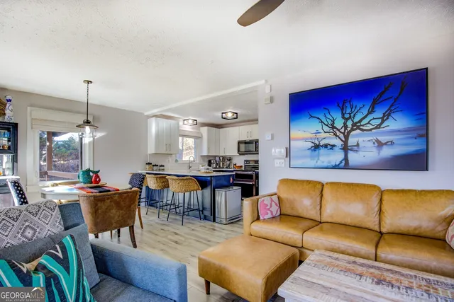 $650,000 | 477 Alcovy N Drive, Mansfield, GA 30055